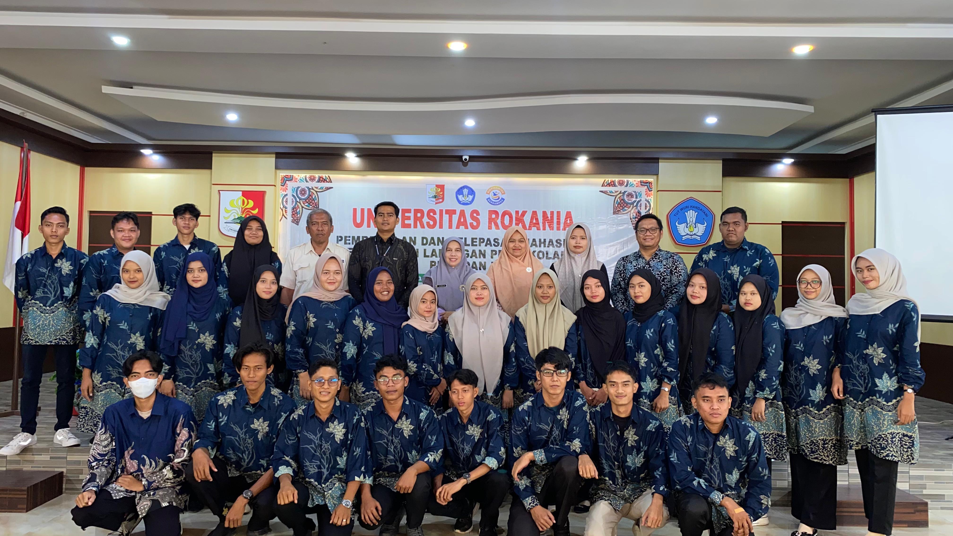Mahasiswa PTI Universitas Rokania Ikuti Pembekalan dan Pelepasan PLP I dan II Fakultas Ilmu Pendidikan